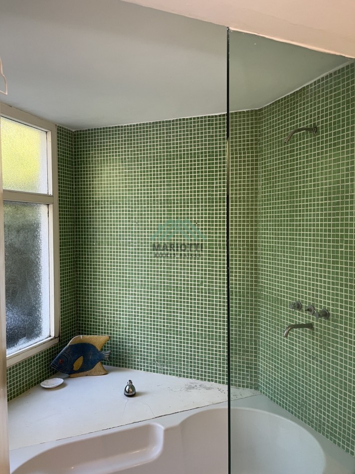 EN VENTA - CASA EN PH - ZONA IGLESIA - 3 DORMITORIOS Y DEPENDENCIA