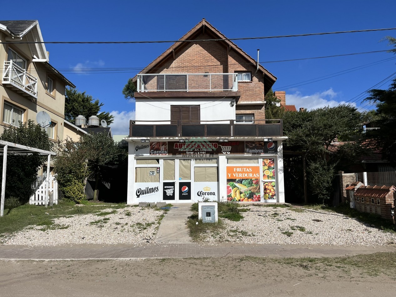 EN VENTA - PINAMAR - MAR DE OSTENDE - LOCAL COMERCIAL A METROS DE LA PLAYA
