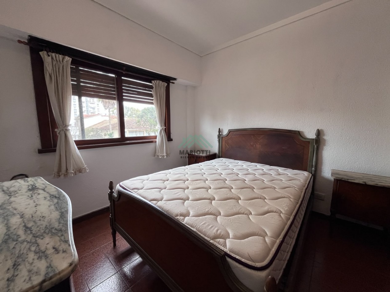 EN ALQUILER ANUAL - PINAMAR - CENTRO - DEPARTAMENTO 2 AMBIENTES CON BALCON 