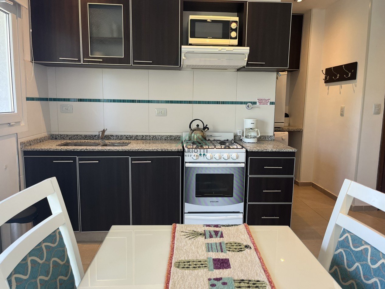 2026 - EN ALQUILER ANUAL - PINAMAR CENTRO - DEPARTAMENTO 2 AMB CON AMENITIES 