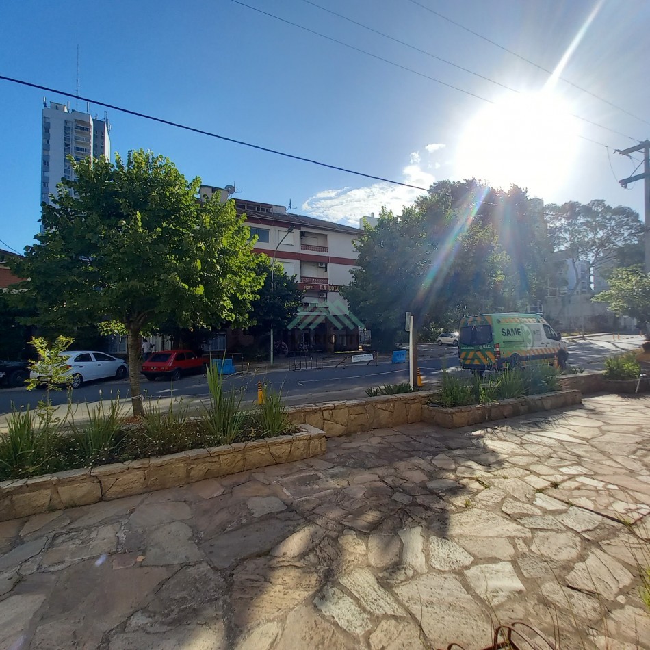 EN VENTA - PINAMAR - CENTRO - HOTEL 40 HABITACIONES 