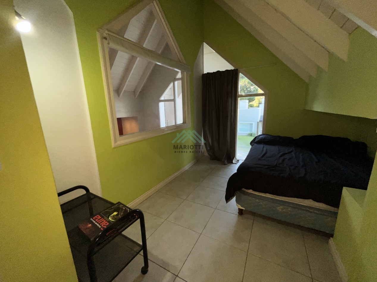 EN VENTA - CASA EN PH - ZONA IGLESIA - 3 DORMITORIOS Y DEPENDENCIA