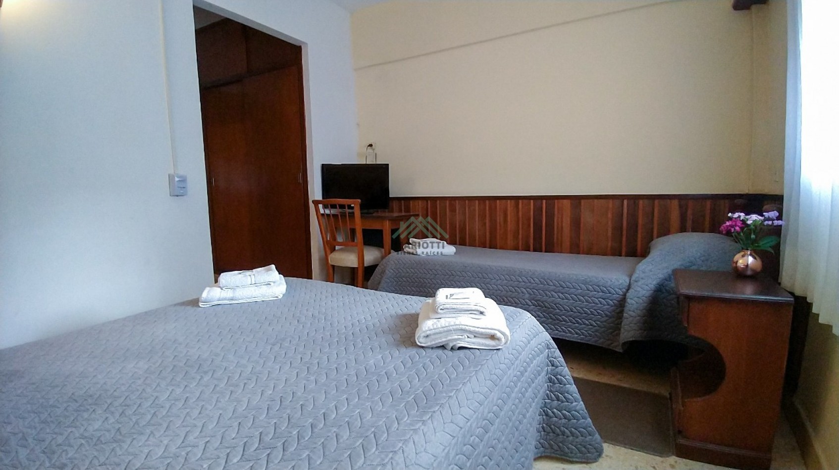 EN VENTA - PINAMAR - CENTRO - HOTEL 40 HABITACIONES 