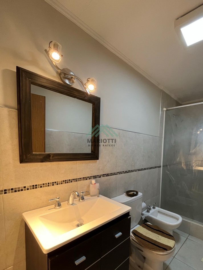 EN VENTA - PINAMAR  - NAYADES - CASA 3 DORMITORIOS CON PILETA CERCADA