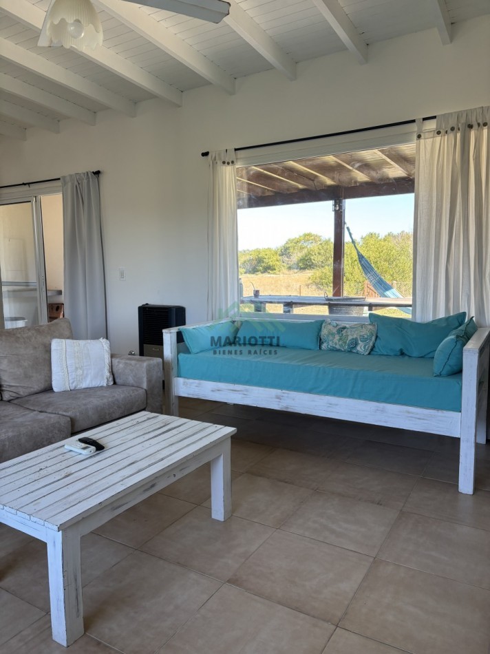 EN VENTA - COSTA ESMERALDA - GOLF I - CASA 3 DORMITORIOS Y PILETA