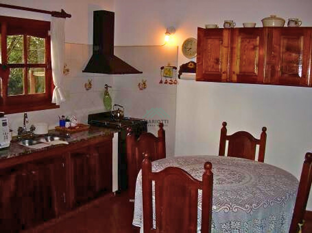 EN VENTA - OSTENDE - CASA 3 DORMITORIOS 2 BAÑOS CON DEPARTAMENTO INDENPENDIENTE