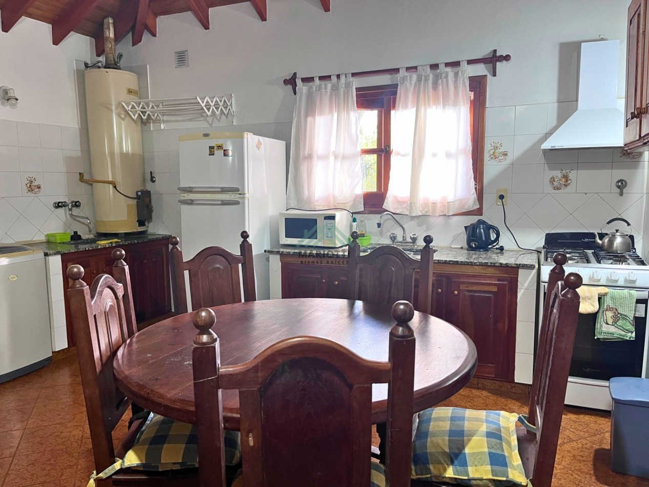 EN VENTA - OSTENDE - OPORTUNIDAD - CASA 3 DORMITORIOS 2 BAÑOS CON DEPARTAMENTO INDENPENDIENTE