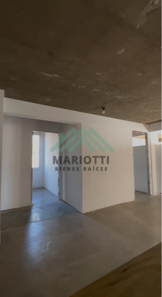 EN ALQUILER - ESPECTACULAR LOCAL DE  465M2 OSTENDE - PINAMAR