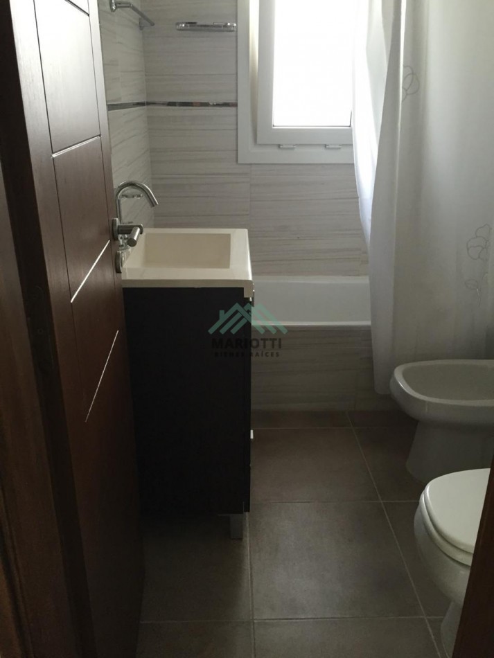 2026 - EN ALQUILER ANUAL - PINAMAR CENTRO - DEPARTAMENTO 2 AMB CON AMENITIES 