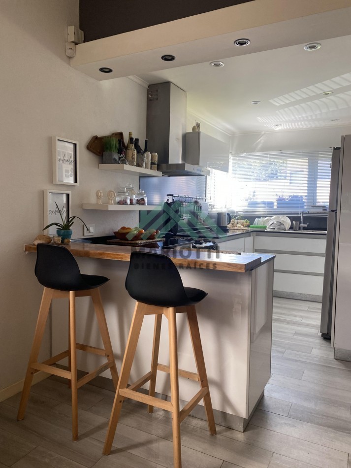 2027 - EN ALQUILER - MAR DE OSTENDE - CASA PARA 5 PERSONAS CON PILETA A 400M DEL MAR