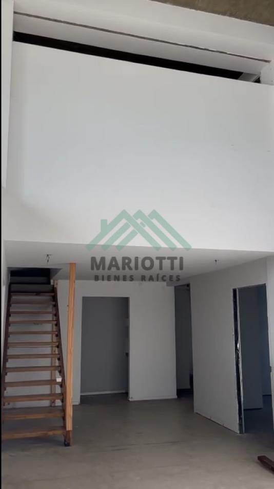 EN ALQUILER - ESPECTACULAR LOCAL DE  465M2 OSTENDE - PINAMAR