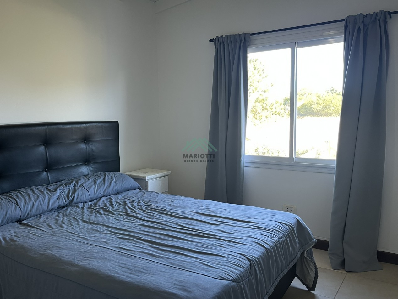 EN VENTA - COSTA ESMERALDA - GOLF I - CASA 3 DORMITORIOS Y PILETA