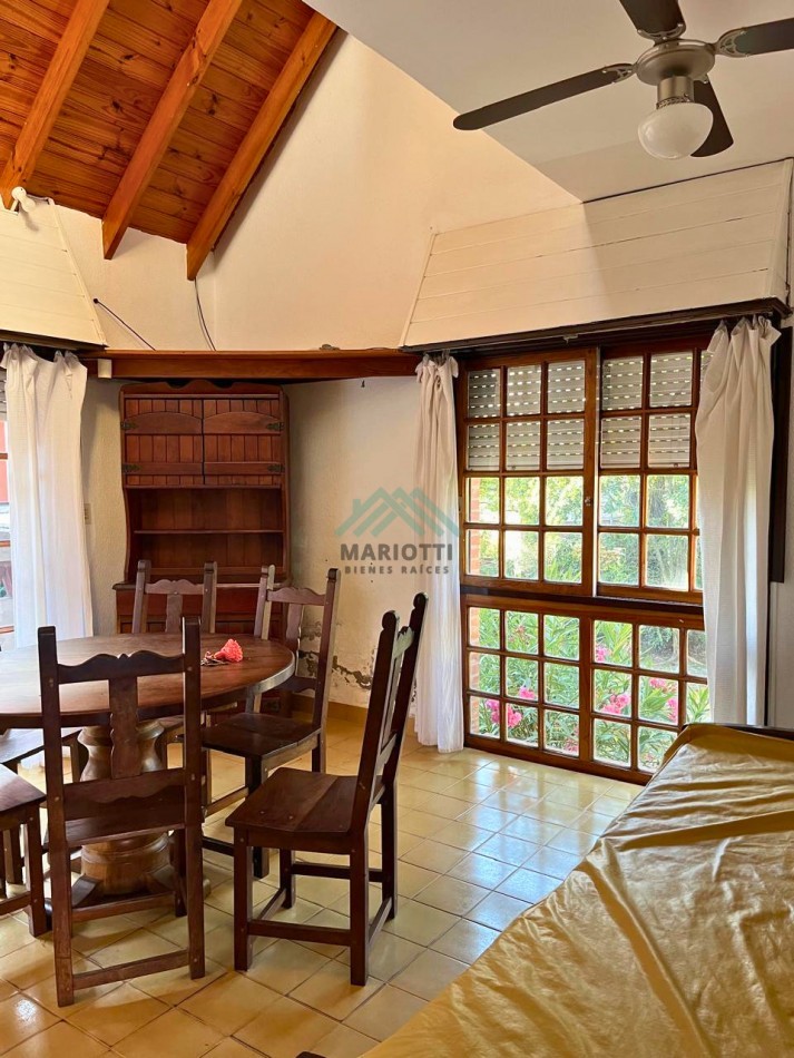 2026 - PINAMAR - EN ALQUILER ANUAL - DUPLEX 2 AMBIENTES EN ZONA CENTRICA