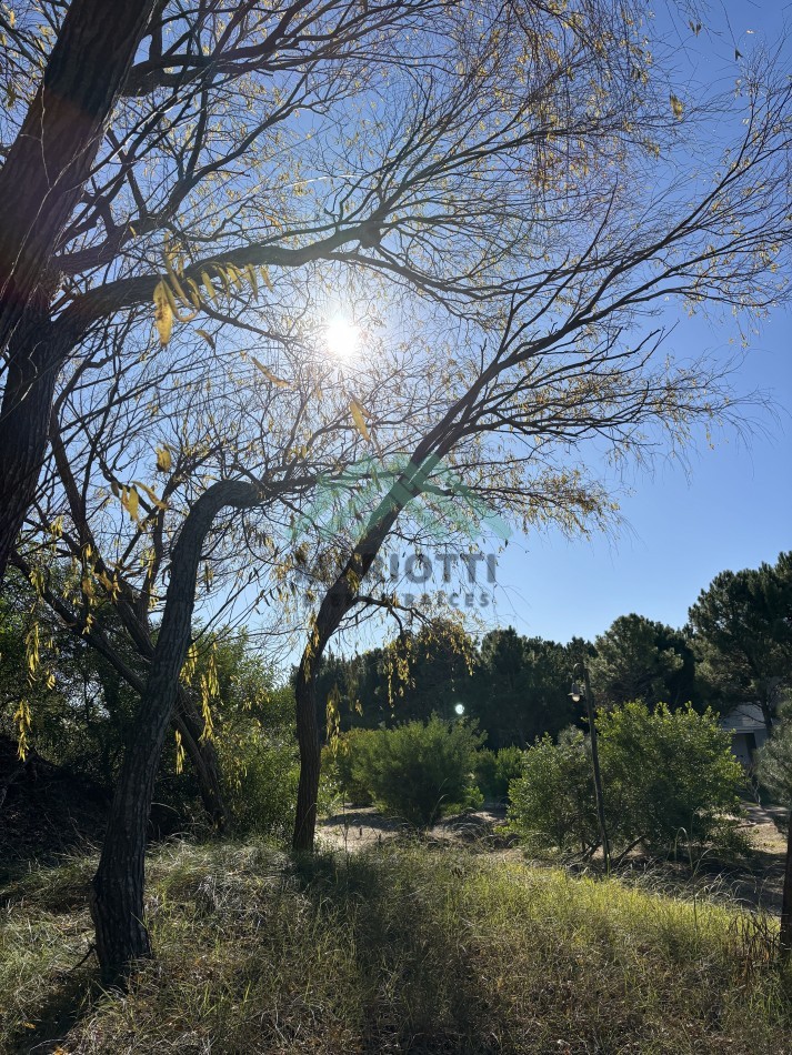 EN VENTA - COSTA ESMERALDA - LOTE BARRIO GOLF 2 - 1.530M2 CON FONDO DE 41M LINEALES DE VISTA AL CAMPO DE GOLF