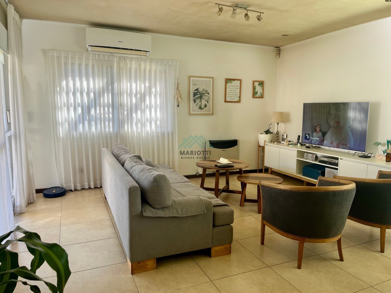 2026 - EN ALQUILER - PINAMAR - OSTENDE - MODERNA CASA EN PH 3 DORM BAÑOS 2 
