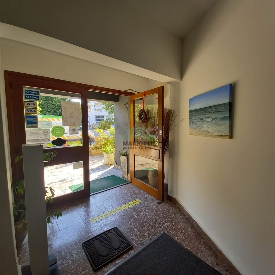 EN VENTA - PINAMAR - CENTRO - HOTEL 40 HABITACIONES 