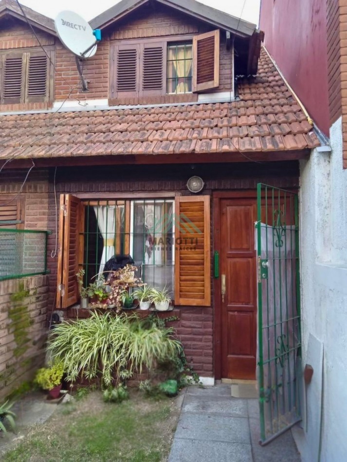 EN VENTA - SAN BERNARDO - CENTRO- DUPLEX 2 Dorm. + PLAYROOM + PATIO CON PARRILLA