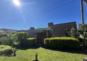 2026 - EN ALQUILER - PINAMAR - OSTENDE - MODERNA CASA EN PH 3 DORM BAÑOS 2 